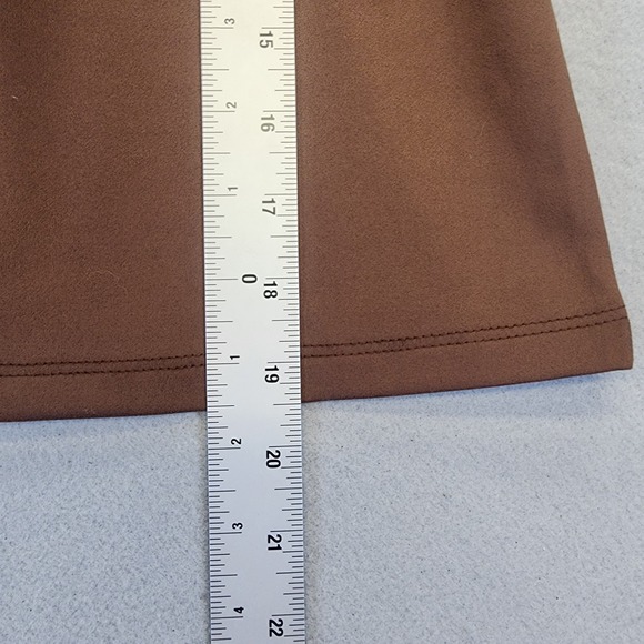 Love Charm Brown Short Sleeve Crewneck Tee Shirt Womens Large NWT 9053JN Stretch - Picture 7 of 9